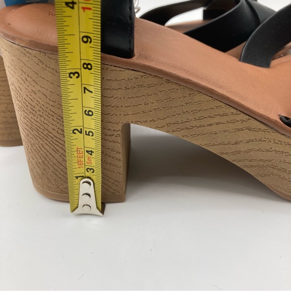 Universal Thread Valerie women’s black platform heel 7 1/2 - Picture 8 of 12